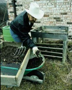 Cover photo for Horticulture: The Basics of Composting